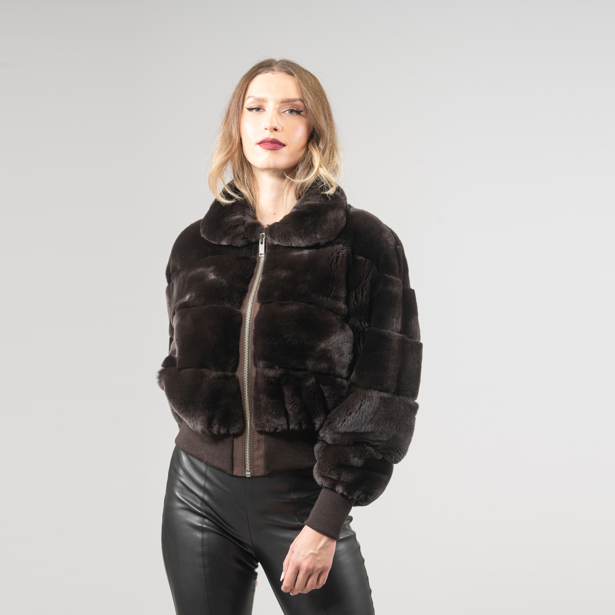 Short rabbit fur jacket in brown color