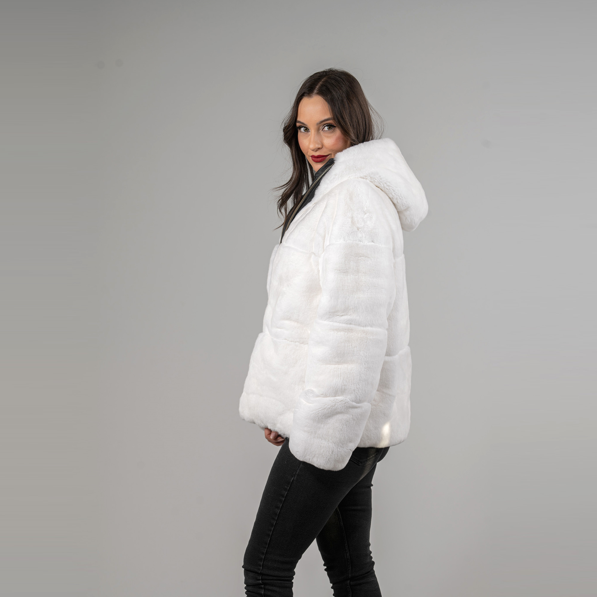 Reversible rabbit fur jacket in white color