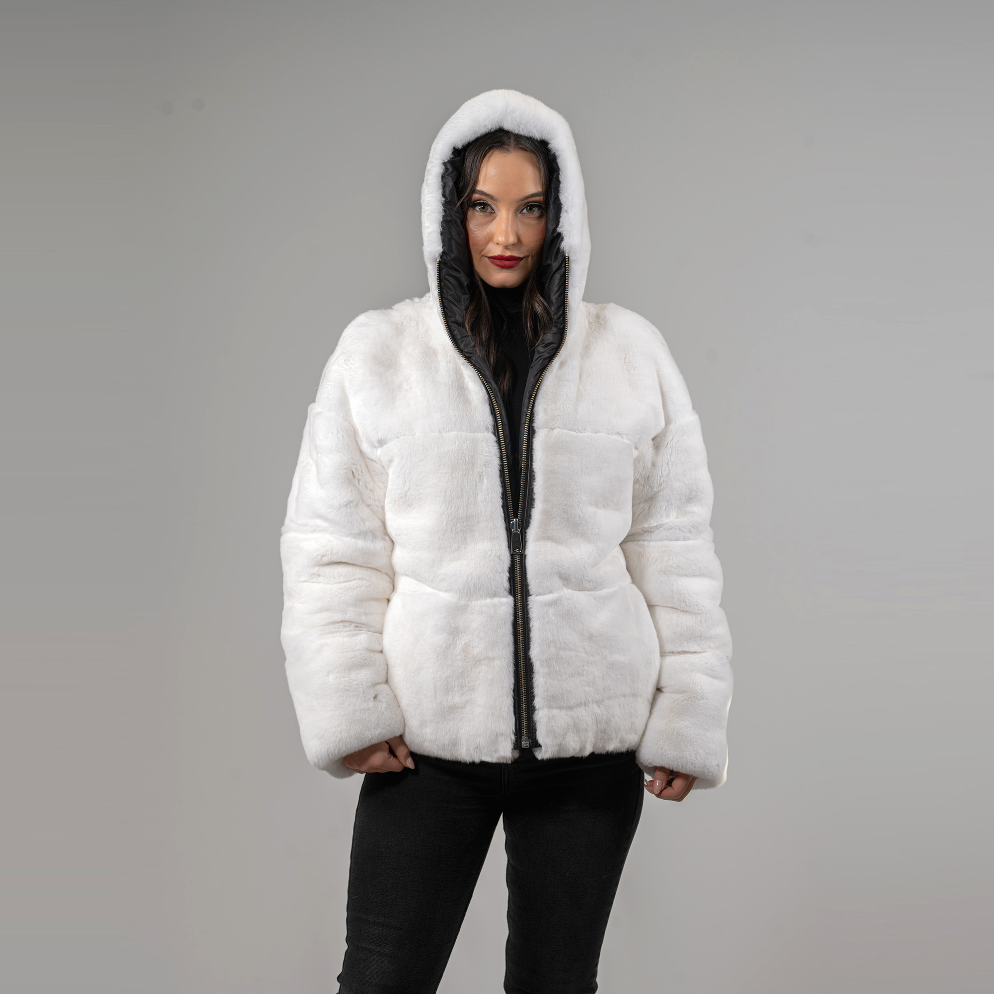 Reversible rabbit fur jacket in white color